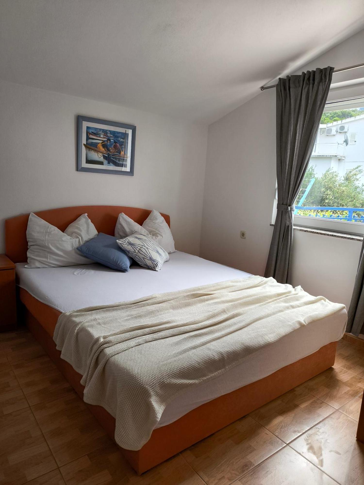 Apartmani Baresic Podgora Luaran gambar
