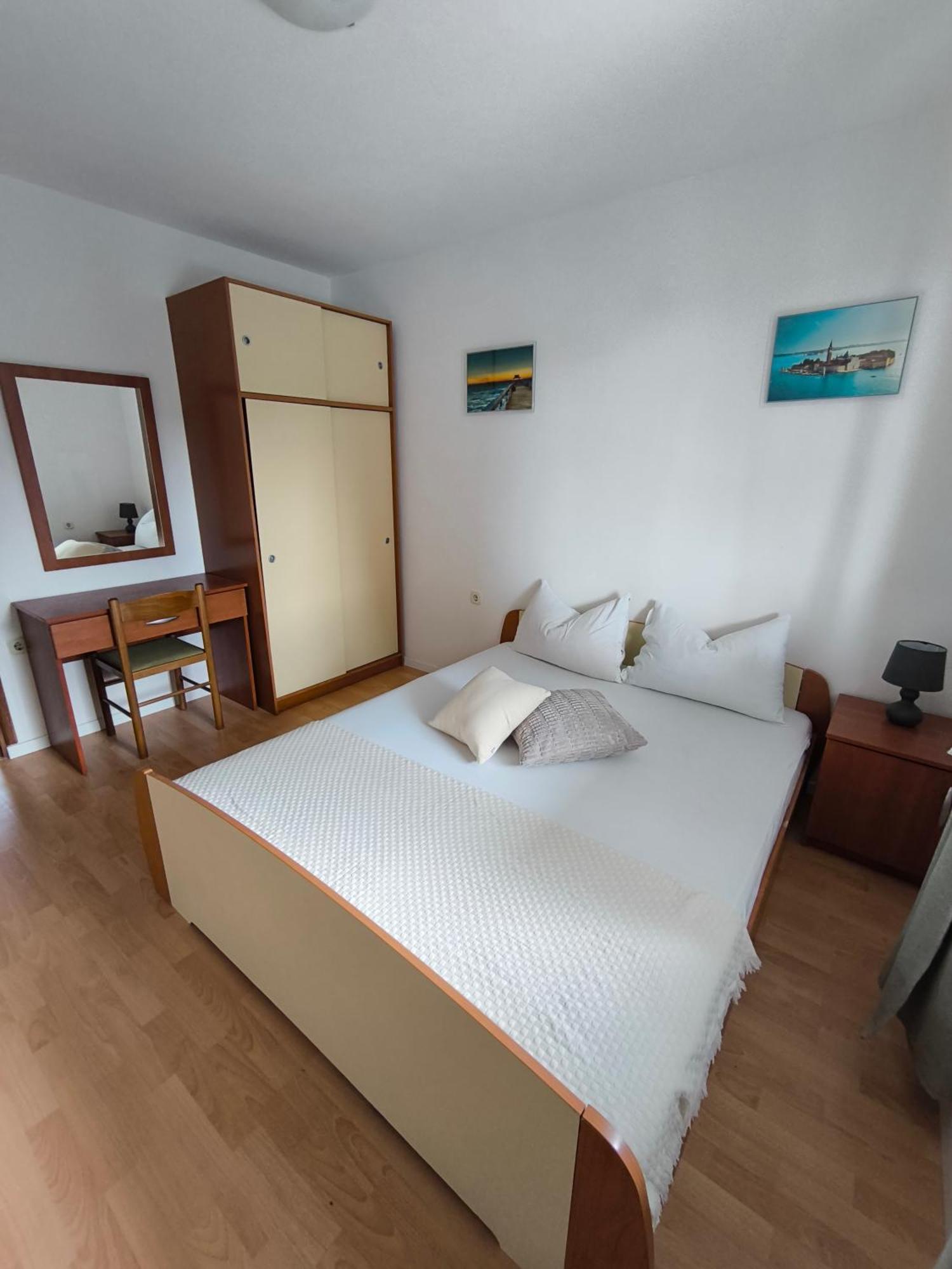 Apartmani Baresic Podgora Luaran gambar