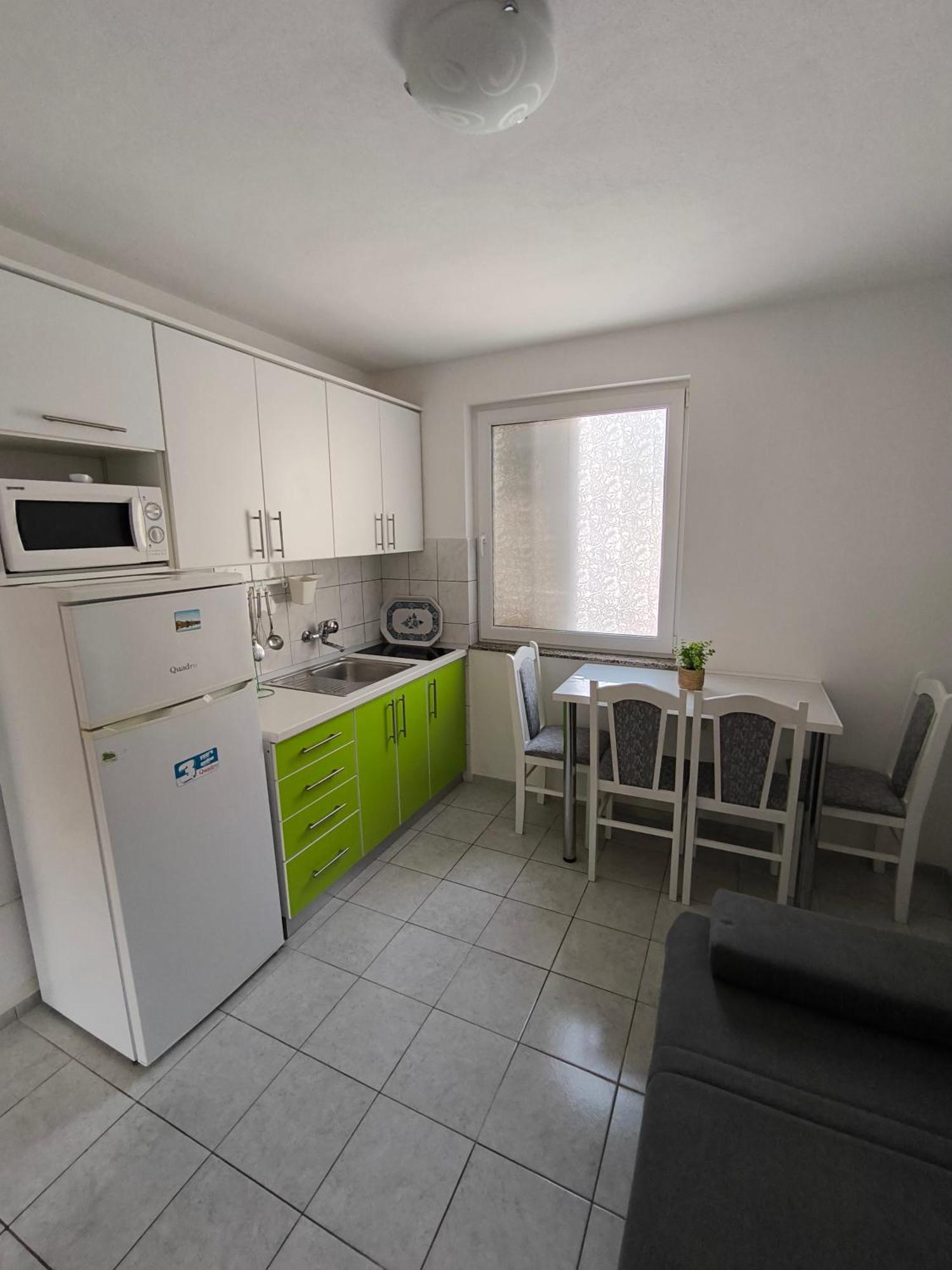 Apartmani Baresic Podgora Luaran gambar
