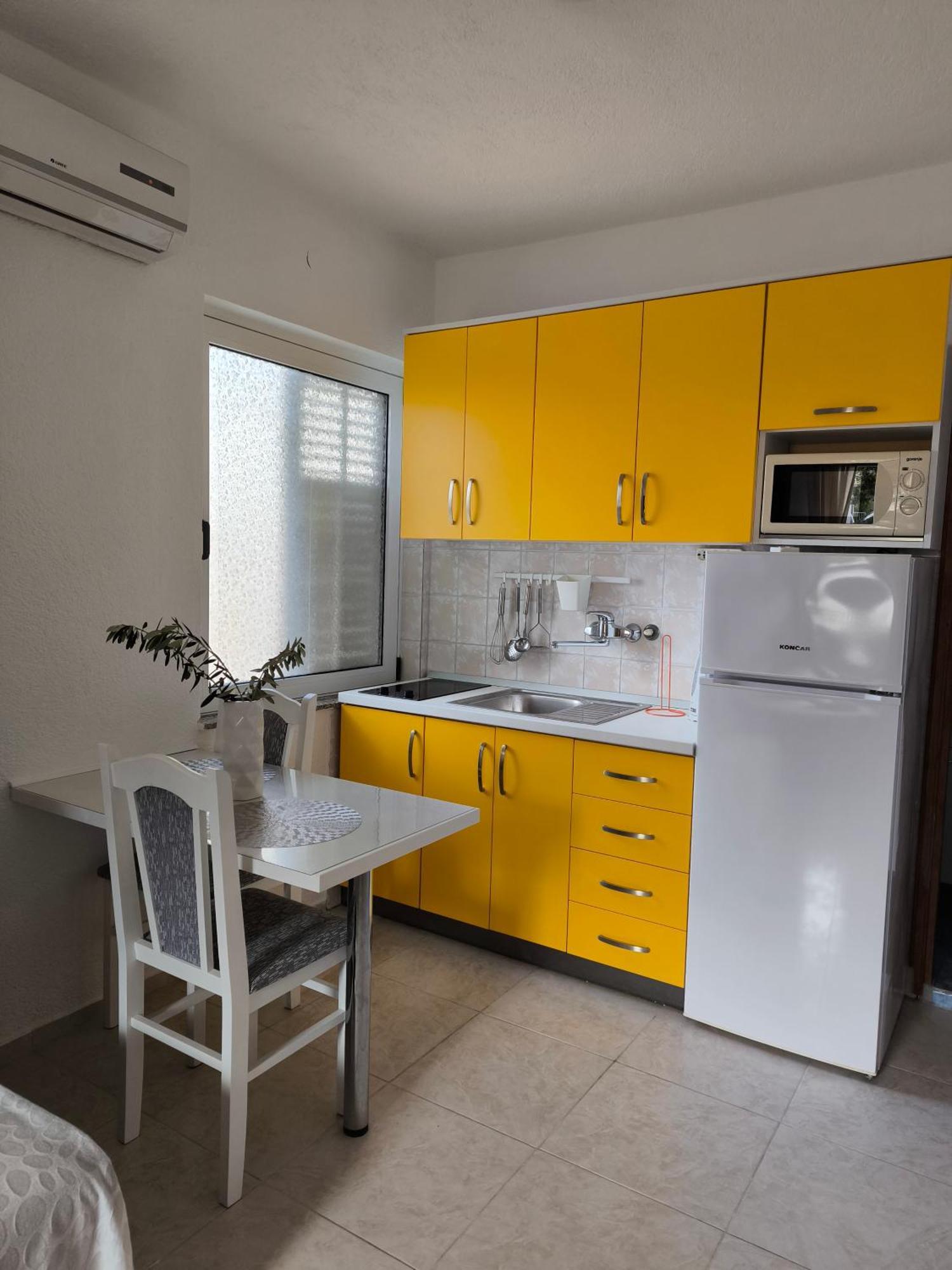 Apartmani Baresic Podgora Luaran gambar