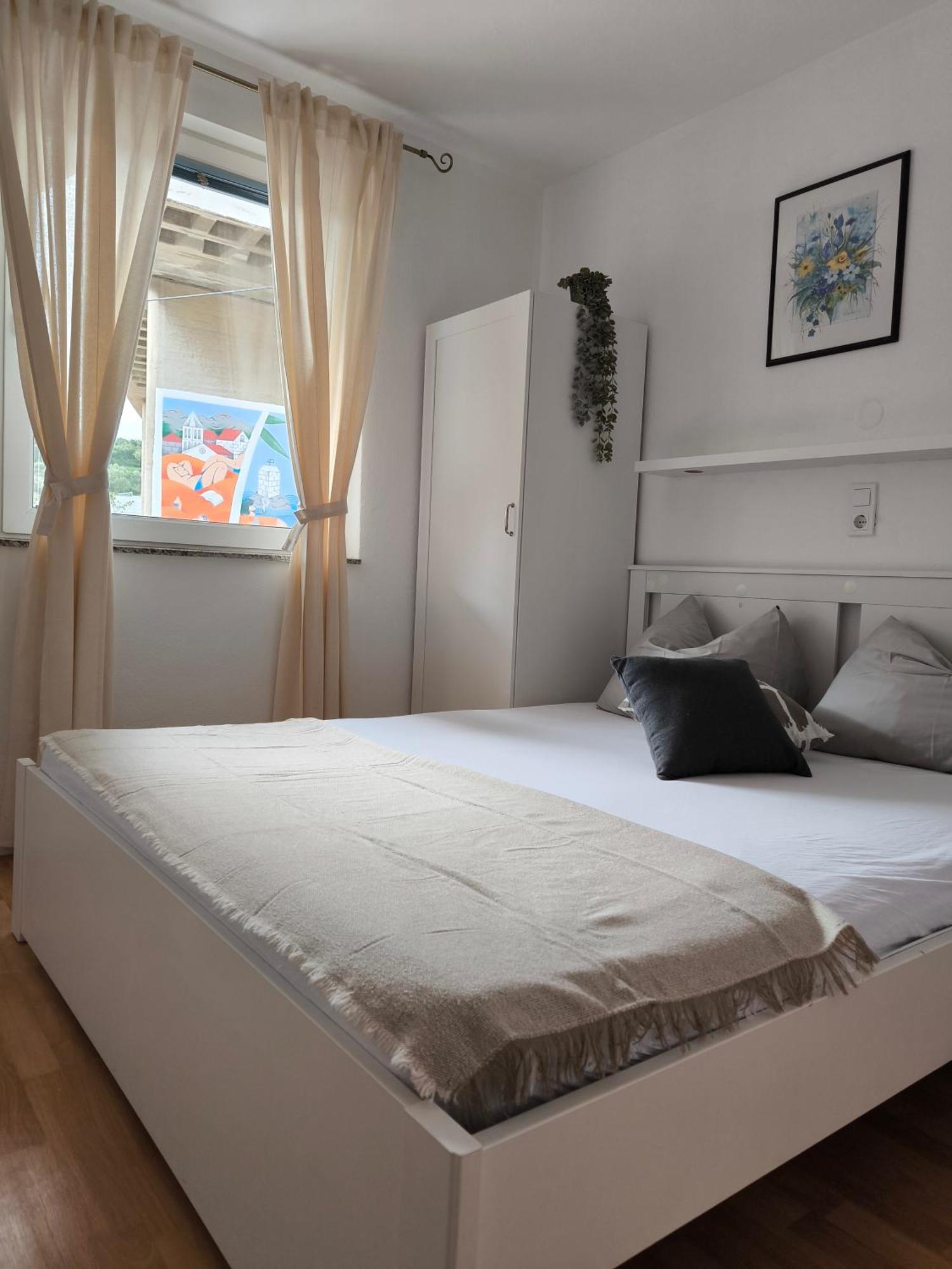 Apartmani Baresic Podgora Luaran gambar